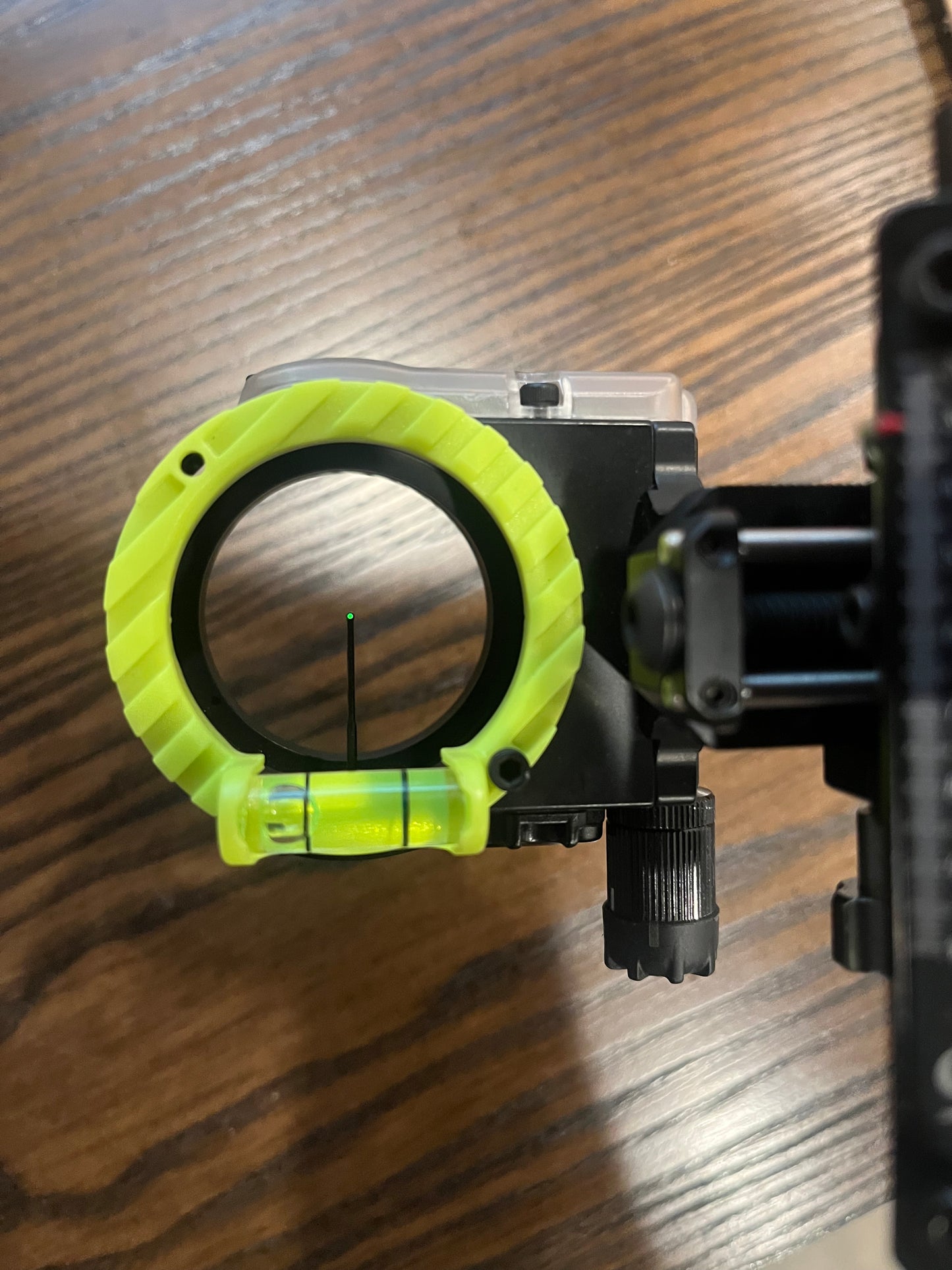 CBE Engage Hybrid Single pin